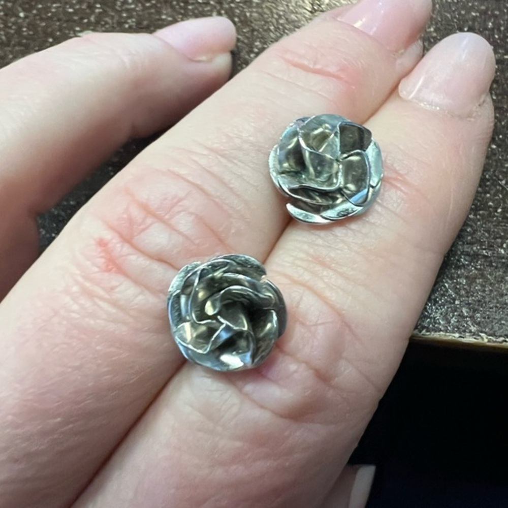 Vintage silver rose earrings